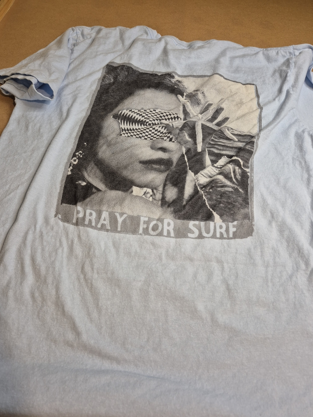 Light Blue Short-Sleeve Graphic Tee - 'Pray For Surf' 4349/6
